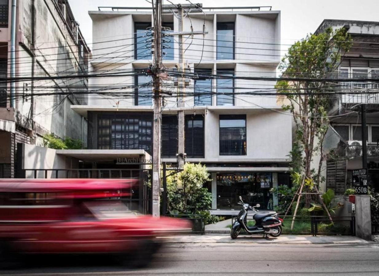 Отель B Arch House Чиангмай Экстерьер фото